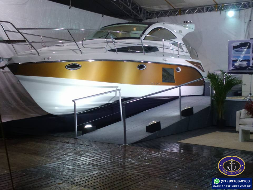Lancha Infinity 345