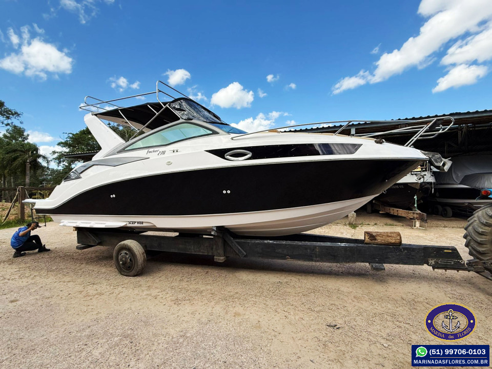 Lancha Fibrafort Focker 270